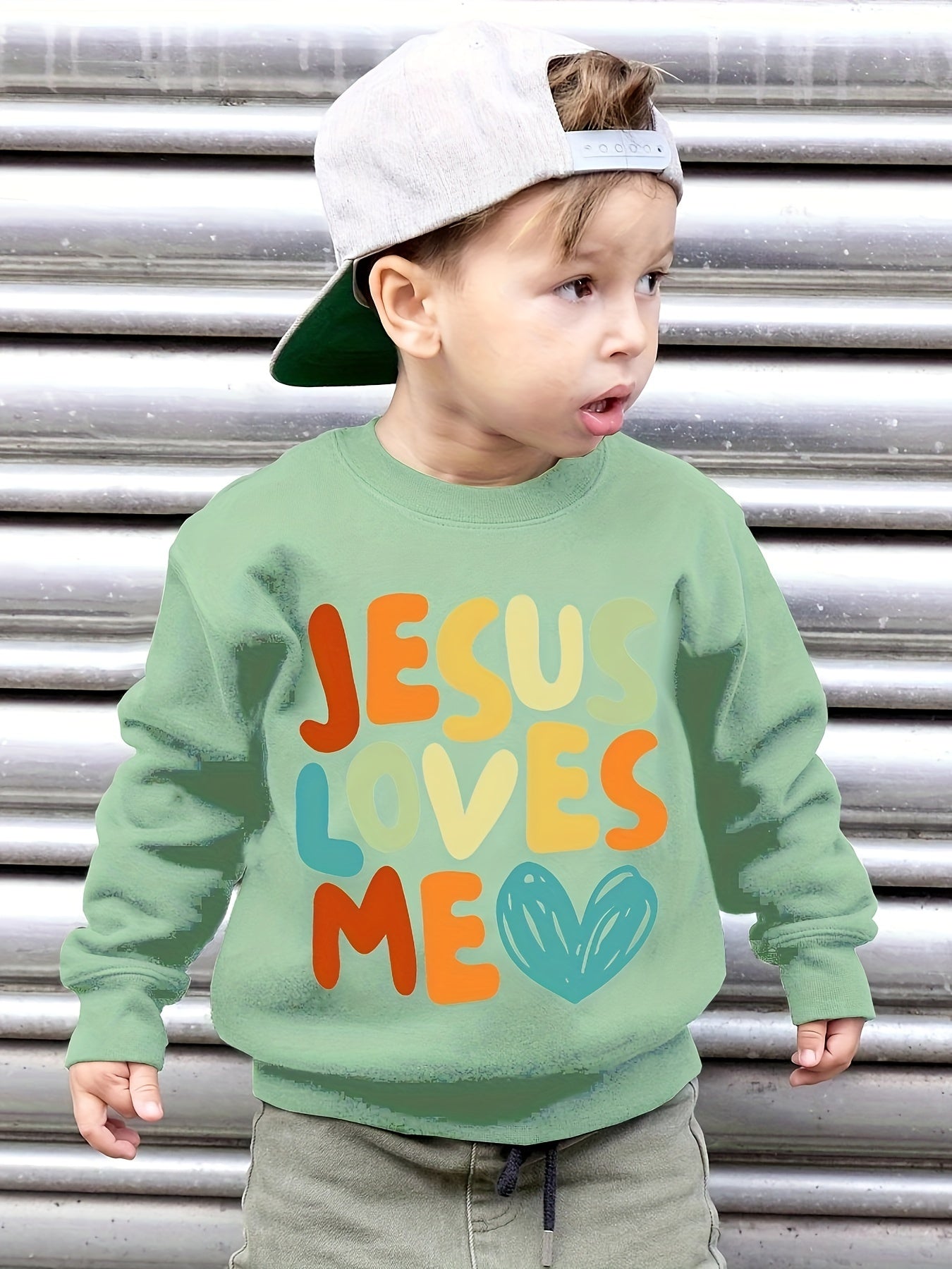 JESUS LOVES ME Print Boys Sweatshirt, Kids Casual Long Sleeve Crew neck Pullover Top For Fall Winter
