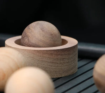 Solid Wood Spherical Essential Oil for Fragrance Enhancement Home Bedroom Aromatherapy Eliminate Room Odor with Home decoration